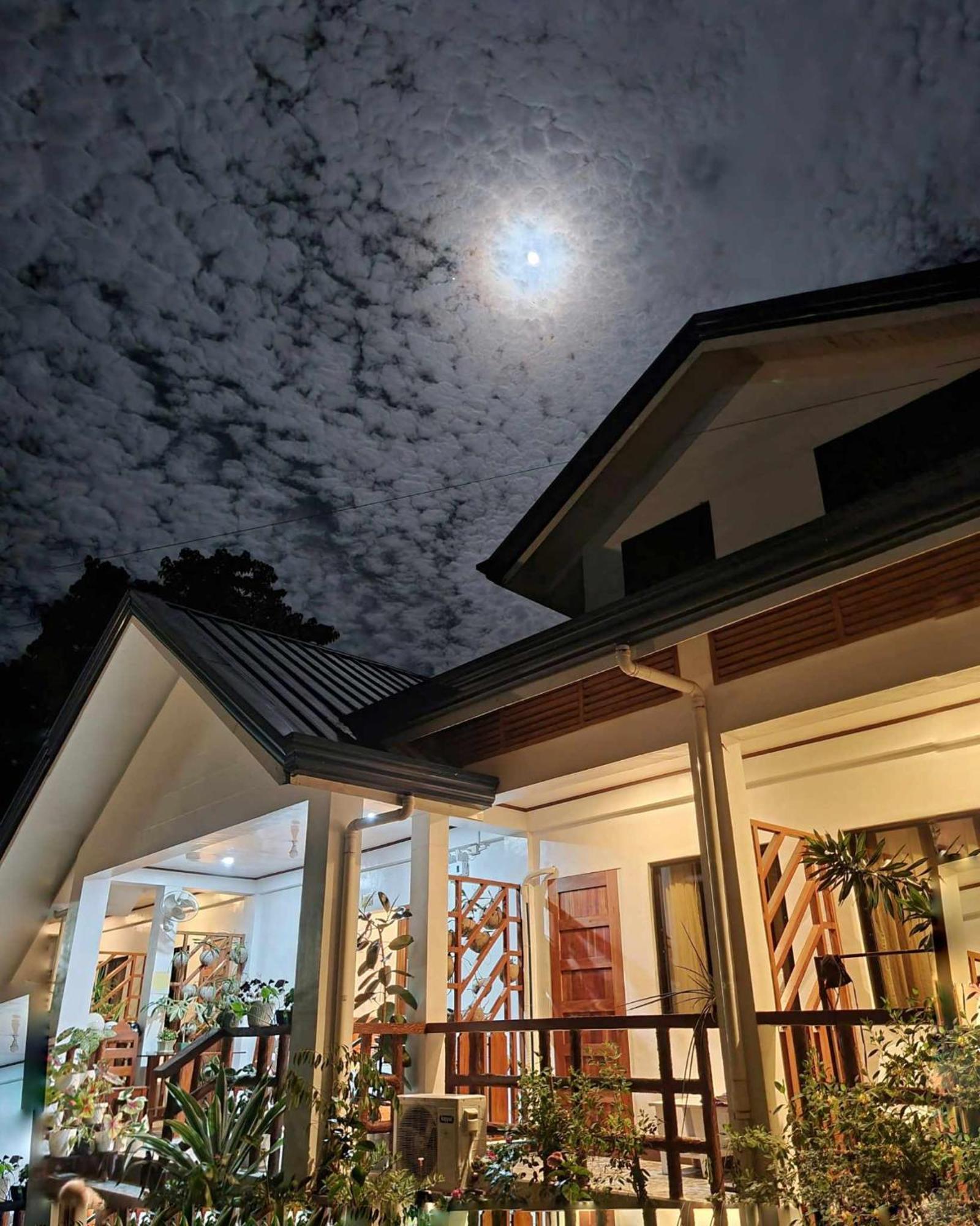 Bella Vita Guest House Coron Buitenkant foto