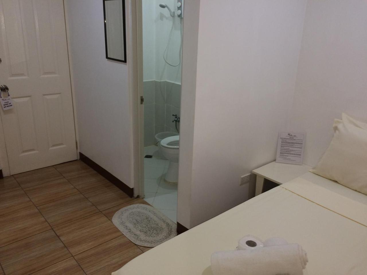 Bella Vita Guest House Coron Buitenkant foto