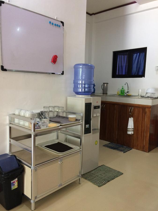 Bella Vita Guest House Coron Buitenkant foto