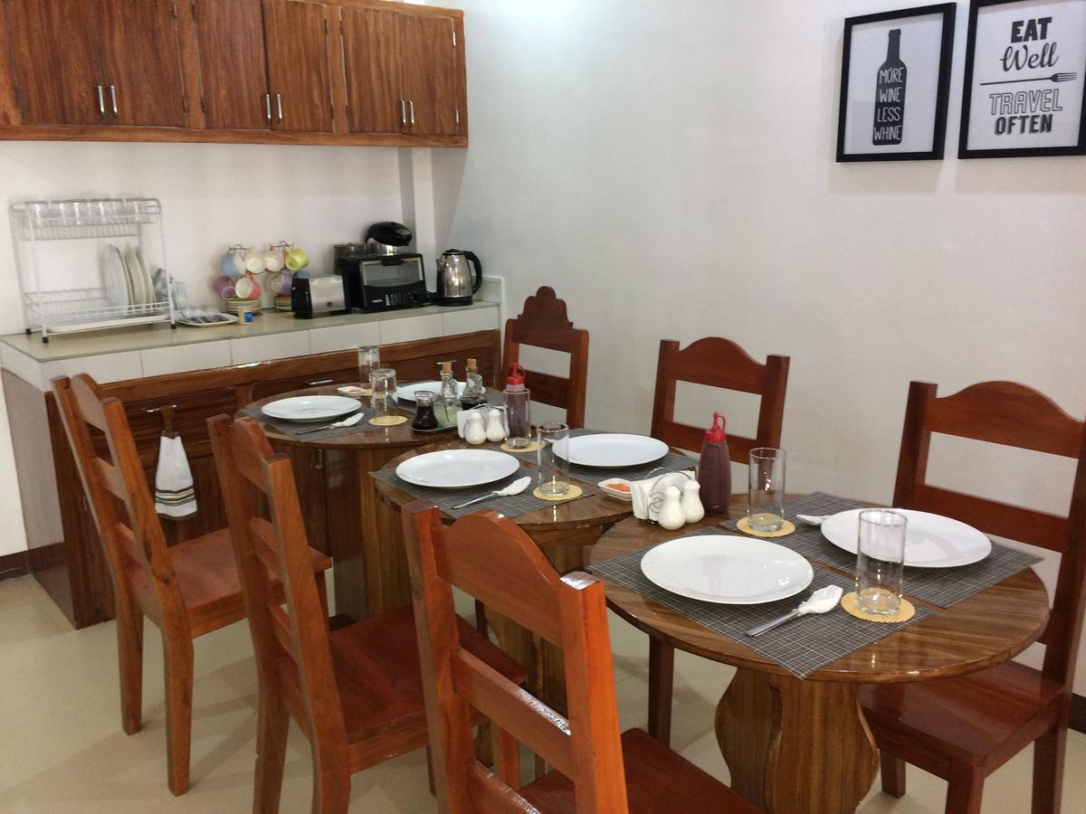 Bella Vita Guest House Coron Buitenkant foto